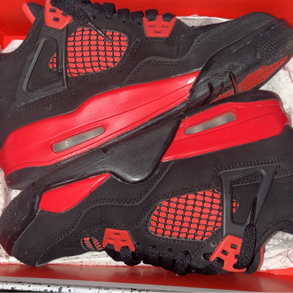 red thunder air jordan 4s retro (gs)